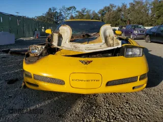 2002 Chevrolet Corvette Z06 with VIN 1G1YY12S525108001, listed as a Copart auction lot 88237615 with 0 mi miles and Salvage Title. Bid and sale history available at carsss.com. Image 5.