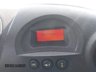 2008 Pontiac Grand Prix z VIN 2G2WP552X81107378, wystawiony jako IAAI lot #41923134 z przebiegiem 150 742 mil mil oraz . Historia ofert i sprzedaży dostępna na DreamBid. Obrazek 7.