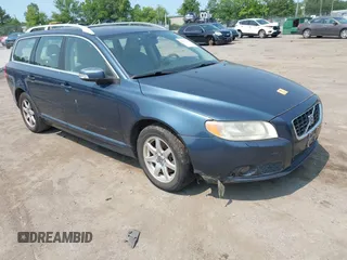 2008 Volvo V70 z VIN YV1BW982181052805, wystawiony jako IAAI lot #42405228 z przebiegiem 205 210 mil mil oraz . Historia ofert i sprzedaży dostępna na DreamBid. Obrazek 1.
