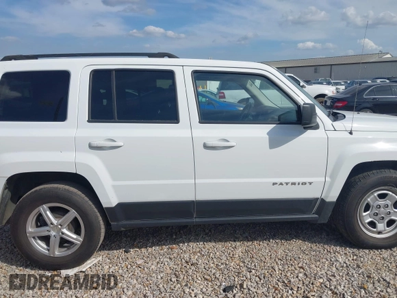 2017 Jeep Patriot Sport with VIN 1C4NJPBA8HD149312, listed as a IAAI auction lot 42176455 with 123,919 mi miles. Bid and sale history available at carsss.com. Image 13.
