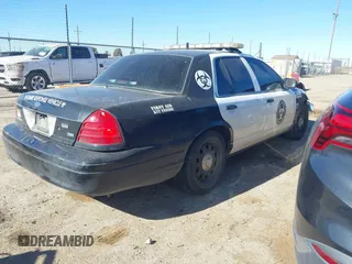 2011 Ford Police Interceptor с VIN 2FABP7BV5BX152100, выставлен на аукционе IAAI как лот 41396502 с пробегом 149 815 миль миль и . История ставок и продаж доступна на DreamBid. Изображение 4.