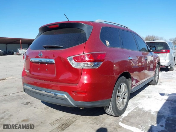 2016 Nissan Pathfinder S with VIN 5N1AR2MN2GC668883, listed as a IAAI auction lot 41760222 with 165,304 mi miles. Bid and sale history available at carsss.com. Image 4.