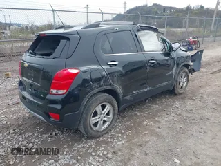 2019 Chevrolet Trax LT with VIN KL7CJLSB1KB848693, listed as a IAAI auction lot 41984020 with 67,000 mi miles and . Bid and sale history available at carsss.com. Image 4.