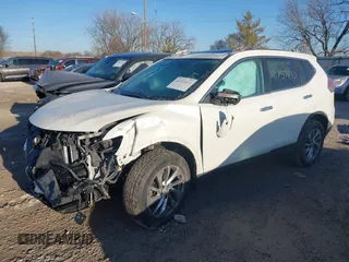 2015 Nissan Rogue SV with VIN 5N1AT2MVXFC916779, listed as a IAAI auction lot 41757810 with 169,629 mi miles. Bid and sale history available at carsss.com. Image 2.