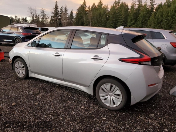 2022 Nissan LEAF S z VIN 1N4AZ1BV1NC560291, wystawiony jako Copart lot #84892854 z przebiegiem 25 484 mil mil oraz Szkoda całkowita • Salvage title. Historia ofert i sprzedaży dostępna na DreamBid. Obrazek 2.