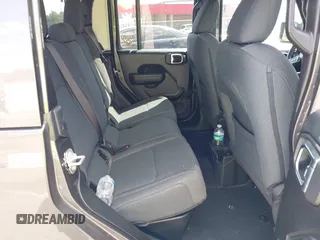 2024 Jeep Gladiator Sport с VIN 1C6HJTAG0RL131543, выставлен на аукционе IAAI как лот 42090629 с пробегом 8 546 миль миль и . История ставок и продаж доступна на DreamBid. Изображение 8.