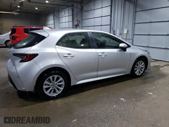 2025 Toyota Corolla Hatchback SE with VIN JTND4MBE9S3233894, listed as a Copart auction lot 68706034 with 706 mi miles and Salvage Title. Bid and sale history available at carsss.com. Image 3.