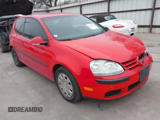 2007 Volkswagen Rabbit with VIN WVWBR71KX7W227601, listed as a IAAI auction lot 41503246 with 147,408 mi miles. Bid and sale history available at carsss.com. Image 1.