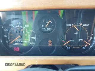 1993 GMC Vandura z VIN 1GDEG25KXPF515274, wystawiony jako IAAI lot #41663966 z przebiegiem 112 288 mil mil oraz . Historia ofert i sprzedaży dostępna na DreamBid. Obrazek 7.