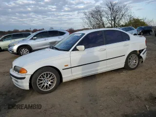 2000 BMW 3 Series 328i with VIN WBAAM5331YFR16722, listed as a Copart auction lot 81644054 with 191,082 mi miles and Salvage Title. Bid and sale history available at carsss.com. Image 1.