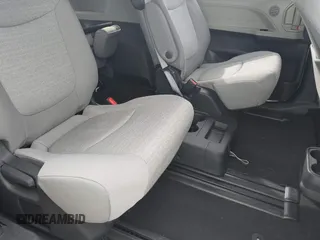 2024 Toyota Sienna LE with VIN 5TDKRKEC3RS193834, listed as a IAAI auction lot 41661835 with 15,617 mi miles. Bid and sale history available at carsss.com. Image 8.