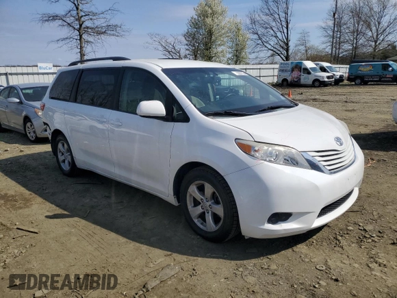 2015 Toyota Sienna LE AAS with VIN 5TDKK3DC8FS546916, listed as a Copart auction lot 52077345 with 119,285 mi miles and Salvage Title. Bid and sale history available at carsss.com. Image 4.