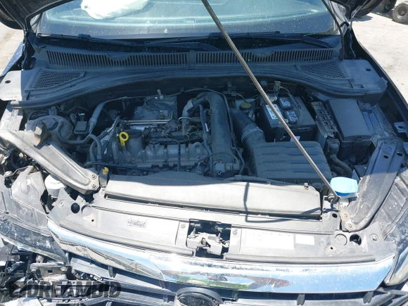 2019 Volkswagen Jetta S z VIN 3VWC57BU1KM116991, wystawiony jako IAAI lot #42377777 z przebiegiem 70 910 mil mil oraz . Historia ofert i sprzedaży dostępna na DreamBid. Obrazek 10.