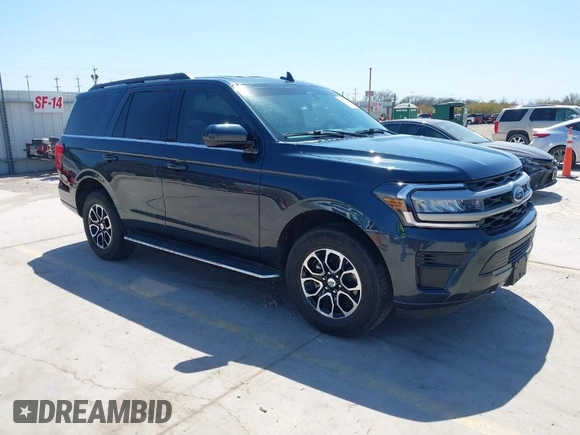 2023 Ford Expedition XLT с VIN 1FMJU1J82PEA45419, выставлен на аукционе IAAI как лот 41755259 с пробегом 62 406 миль миль и . История ставок и продаж доступна на DreamBid. Изображение 1.
