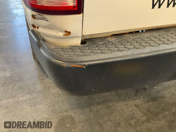 2017 Ram 1500 Tradesman с VIN 3C6JR6DG0HG776907, выставлен на аукционе IAAI как лот 42743426 с пробегом 162 492 миль миль и . История ставок и продаж доступна на DreamBid. Изображение 31.