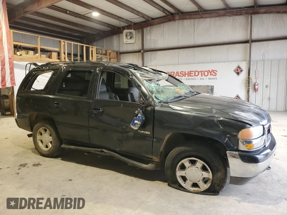 2004 GMC Yukon SLE with VIN 1GKEK13T14R261994, listed as a Copart auction lot 47967315 with 239,603 mi miles and Salvage Title. Bid and sale history available at carsss.com. Image 4.