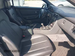 2000 Mercedes-Benz SLK 230 Kompressor with VIN WDBKK47F5YF160242, listed as a IAAI auction lot 42549078 with 81,288 mi miles and . Bid and sale history available at DreamBid. Image 5.