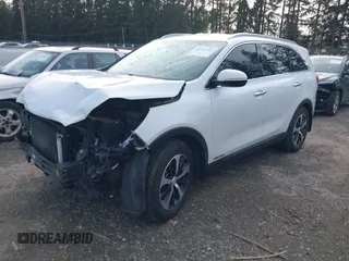 2018 Kia Sorento EX with VIN 5XYPHDA53JG384120, listed as a IAAI auction lot 41657786 with 102,652 mi miles and . Bid and sale history available at carsss.com. Image 2.