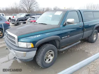 1995 Dodge Ram 1500 with VIN 1B7HF16Z4SS113809, listed as a IAAI auction lot 41919452 with 212,605 mi miles. Bid and sale history available at carsss.com. Image 2.