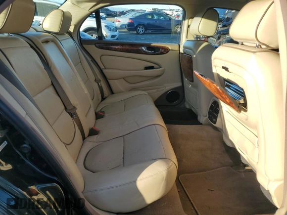 2008 Jaguar XJ Vanden Plas with VIN SAJWA82B68SH22954, listed as a Copart auction lot 43854125 with 0 mi miles and Salvage Title. Bid and sale history available at carsss.com. Image 10.