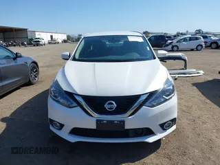 2019 Nissan Sentra SV z VIN 3N1AB7AP2KY393059, wystawiony jako IAAI lot #41968963 z przebiegiem 96 517 mil mil oraz . Historia ofert i sprzedaży dostępna na DreamBid. Obrazek 13.