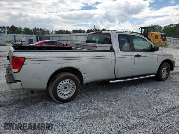 2008 Nissan Titan z VIN 1N6AA06E28N318279, wystawiony jako Copart lot #56595225 z przebiegiem Nie podano mil oraz Tytuł czysty. Historia ofert i sprzedaży dostępna na DreamBid. Obrazek 3.