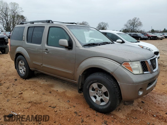 2006 Nissan Pathfinder SE z VIN 5N1AR18W46C638490, wystawiony jako Copart lot #49821735 z przebiegiem 233 063 mil mil oraz Szkoda całkowita • Salvage title. Historia ofert i sprzedaży dostępna na DreamBid. Obrazek 4.
