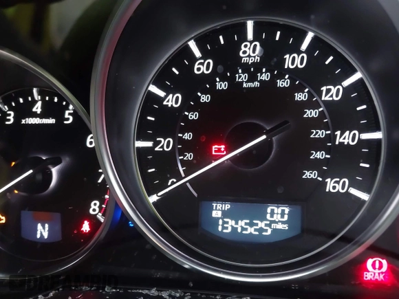2016 Mazda CX-5 Grand Touring with VIN JM3KE4DY1G0685449, listed as a IAAI auction lot 41162840 with 134,525 mi miles. Bid and sale history available at carsss.com. Image 16.