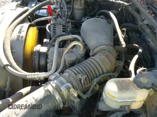 2002 Chevrolet Blazer LS z VIN 1GNDT13W72K220782, wystawiony jako IAAI lot #43457294 z przebiegiem 33 677 mil mil oraz . Historia ofert i sprzedaży dostępna na DreamBid. Obrazek 12.