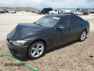 2019 BMW 3 Series 330i xDrive with VIN WBA5R7C57KAJ78302, listed as a Copart auction lot 61038705 with 79,022 mi miles and Clean title. Bid and sale history available at DreamBid. Image 1.