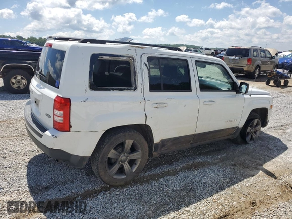 2015 Jeep Patriot High Altitude z VIN 1C4NJPFA6FD107339, wystawiony jako Copart lot #57301635 z przebiegiem 191 004 mil mil oraz Szkoda całkowita • Salvage title. Historia ofert i sprzedaży dostępna na DreamBid. Obrazek 3.