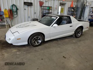 1991 Pontiac Firebird с VIN 1G2FS23E3ML220037, выставлен на аукционе Copart как лот 47016075 с пробегом 26 978 миль миль и На запчасти • Non repairable. История ставок и продаж доступна на DreamBid. Изображение 1.