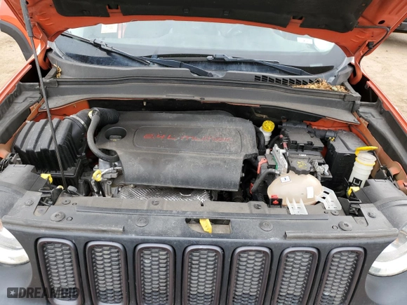 2015 Jeep Renegade Trailhawk with VIN ZACCJBCT6FPC33444, listed as a Copart auction lot 50146275 with 112,161 mi miles and Salvage Title. Bid and sale history available at carsss.com. Image 12.
