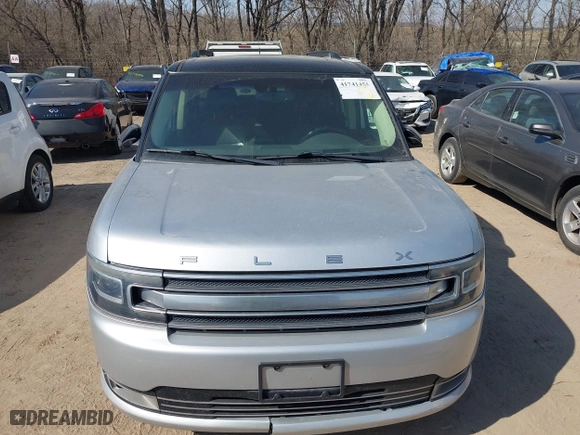 2013 Ford Flex Limited w/EcoBoost with VIN 2FMHK6DT3DBD06470, listed as a IAAI auction lot 41741455 with 157,831 mi miles. Bid and sale history available at carsss.com. Image 12.