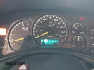 2000 GMC New Sierra 1500 SL with VIN 2GTEC19V8Y1273317, listed as a IAAI auction lot 41290873 with 392,324 mi miles. Bid and sale history available at carsss.com. Image 7.