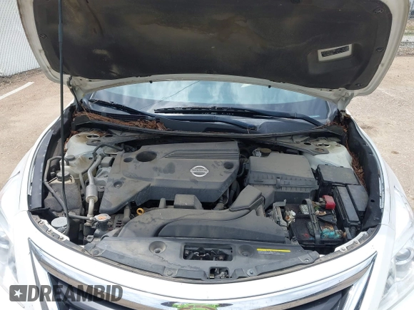 2015 Nissan Altima S z VIN 1N4AL3AP5FC212902, wystawiony jako IAAI lot #42265081 z przebiegiem 138 423 mil mil oraz . Historia ofert i sprzedaży dostępna na DreamBid. Obrazek 10.