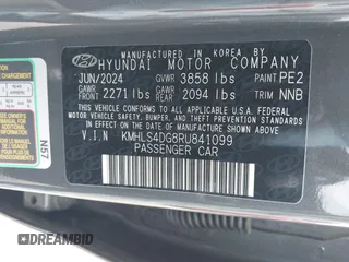 2024 Hyundai Elantra SEL with VIN KMHLS4DG8RU841099, listed as a IAAI auction lot 42120195 with 9,899 mi miles and . Bid and sale history available at DreamBid. Image 9.