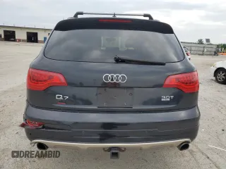 2015 Audi Q7 Premium Plus z VIN WA1LGAFE4FD020958, wystawiony jako Copart lot #60731645 z przebiegiem 105 978 mil mil oraz Szkoda całkowita • Salvage title. Historia ofert i sprzedaży dostępna na DreamBid. Obrazek 6.