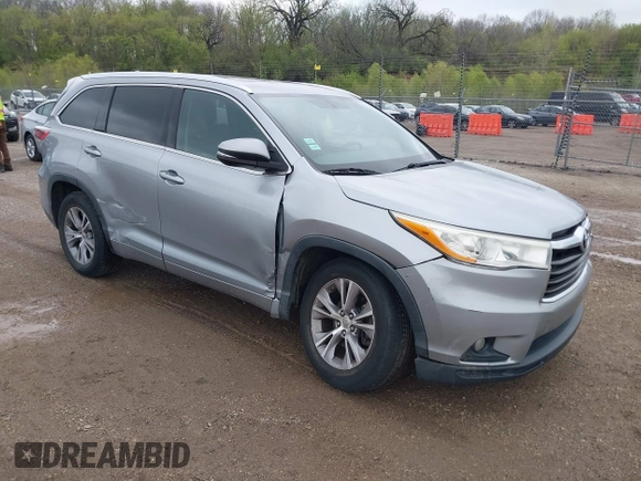 2014 Toyota Highlander XLE z VIN 5TDKKRFH1ES026437, wystawiony jako IAAI lot #42180118 z przebiegiem 150 391 mil mil oraz . Historia ofert i sprzedaży dostępna na DreamBid. Obrazek 1.