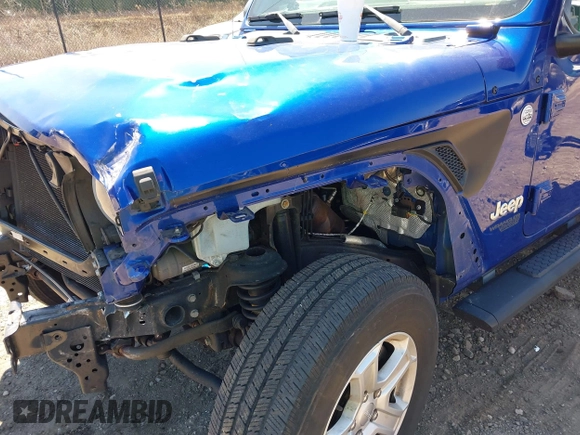 2019 Jeep Wrangler Unlimited Sport Altitude with VIN 1C4HJXDG6KW639189, listed as a IAAI auction lot 42044653 with 79,250 mi miles and . Bid and sale history available at DreamBid. Image 18.