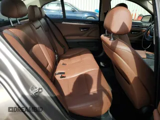 2015 BMW 5 Series 528i z VIN WBA5A5C52FD520349, wystawiony jako Copart lot #45208355 z przebiegiem 99 199 mil mil oraz Szkoda całkowita • Salvage title. Historia ofert i sprzedaży dostępna na DreamBid. Obrazek 10.