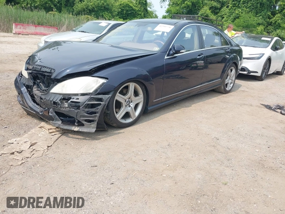 2007 Mercedes-Benz S 550 с VIN WDDNG71X47A108623, выставлен на аукционе IAAI как лот 42395736 с пробегом 192 584 миль миль и . История ставок и продаж доступна на DreamBid. Изображение 18.