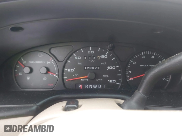 2000 Ford Taurus SEL with VIN 1FAFP56S0YA168888, listed as a IAAI auction lot 41555916 with 170,672 mi miles and . Bid and sale history available at DreamBid. Image 7.