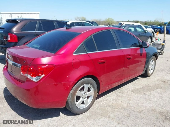 2014 Chevrolet Cruze 1LT with VIN 1G1PC5SB4E7322259, listed as a IAAI auction lot 41979829 with 193,434 mi miles. Bid and sale history available at carsss.com. Image 4.