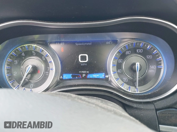 2019 Chrysler 300 Limited with VIN 2C3CCAKGXKH577948, listed as a IAAI auction lot 40908813 with 117,602 mi miles. Bid and sale history available at carsss.com. Image 7.