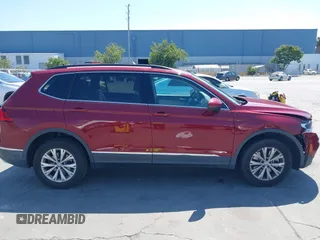 2018 Volkswagen Tiguan SEL z VIN 3VV3B7AX1JM214734, wystawiony jako IAAI lot #42473627 z przebiegiem 79 152 mil mil oraz . Historia ofert i sprzedaży dostępna na DreamBid. Obrazek 13.