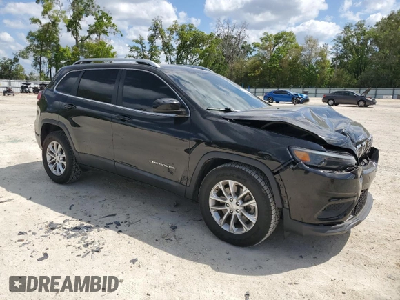 2019 Jeep Cherokee Latitude with VIN 1C4PJLCB6KD262837, listed as a Copart auction lot 51058705 with 66,368 mi miles and Non Repairable. Bid and sale history available at carsss.com. Image 4.