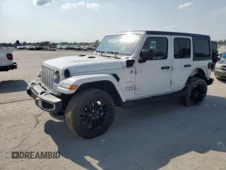 2021 Jeep Wrangler Unlimited Sahara z VIN 1C4JJXP63MW720948, wystawiony jako Copart lot #57115825 z przebiegiem 33 391 mil mil oraz Szkoda całkowita • Salvage title. Historia ofert i sprzedaży dostępna na DreamBid. Obrazek 1.