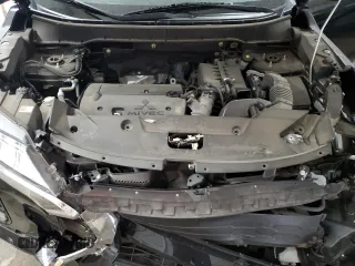 2020 Mitsubishi Outlander ES with VIN JA4AP3AU6LU013992, listed as a Copart auction lot 53069615 with 13,815 mi miles and Salvage title. Bid and sale history available at DreamBid. Image 12.