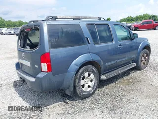 2007 Nissan Pathfinder S z VIN 5N1AR18U97C629767, wystawiony jako IAAI lot #42367618 z przebiegiem 197 520 mil mil oraz . Historia ofert i sprzedaży dostępna na DreamBid. Obrazek 4.